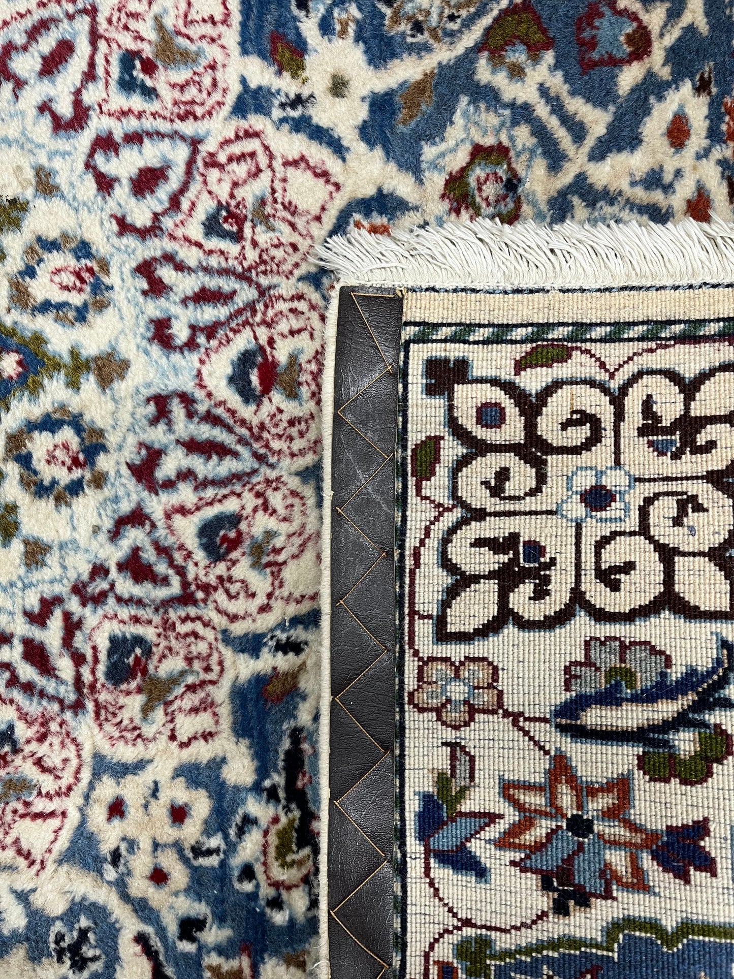 Nain Persian Vintage Hand Knotted Wool Rug - 170 x 110 cm