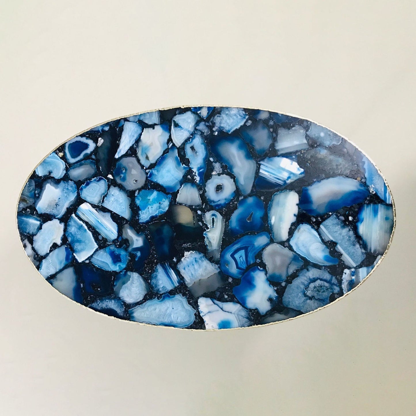 Blue Oval Agate Gemstone/Quartz Table