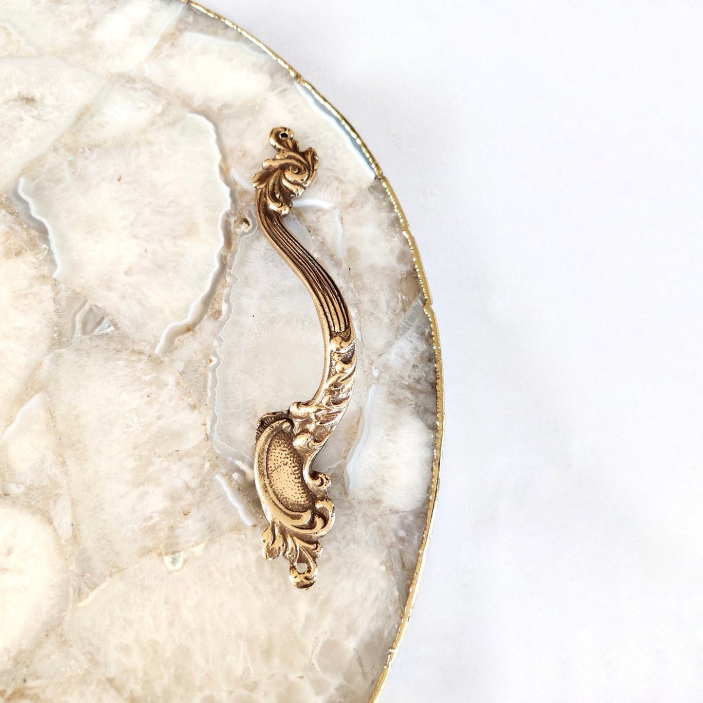 White Agate Serving Tray With Brass Handles | Circular |